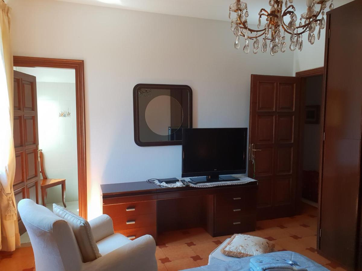 Viliam B&B Olbia Esterno foto