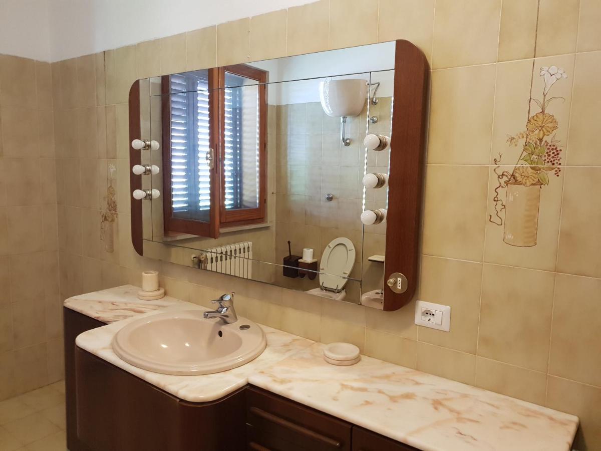 Viliam B&B Olbia Esterno foto