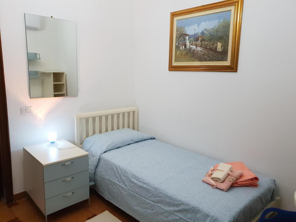 Viliam B&B Olbia Esterno foto